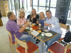 Wir feiern Mamas 53.sten Geburtstag im Krankenhaus